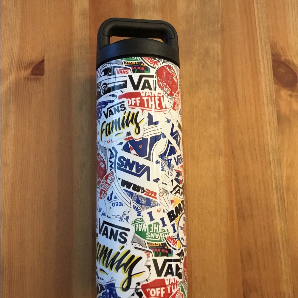 new vans Off The Wall OTW HYDRO WATER BOTTLE